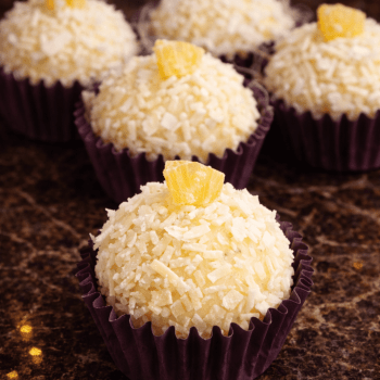 Curso Prático Brigadeiro Gourmet 21/03/26 09h00 às 12h30